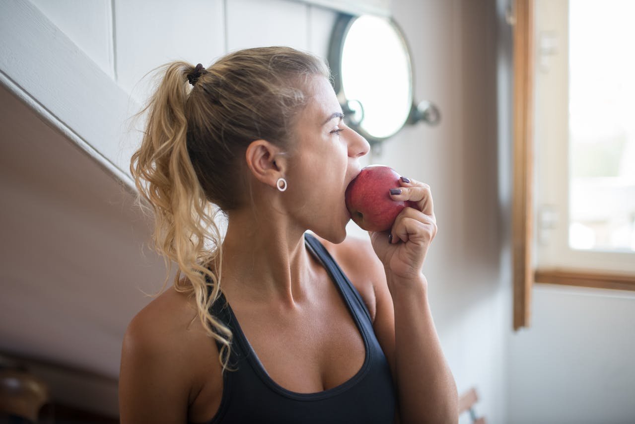 Fresh, balanced meal preparation alongside tirzepatide therapy at The Tide Houston